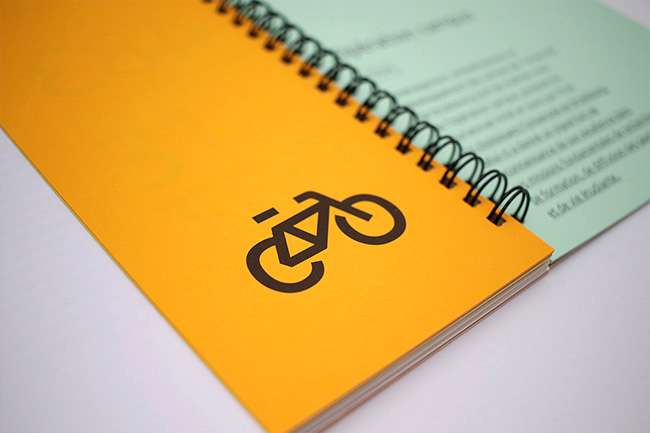 Universit� de Strasbourg - Conception et design graphique