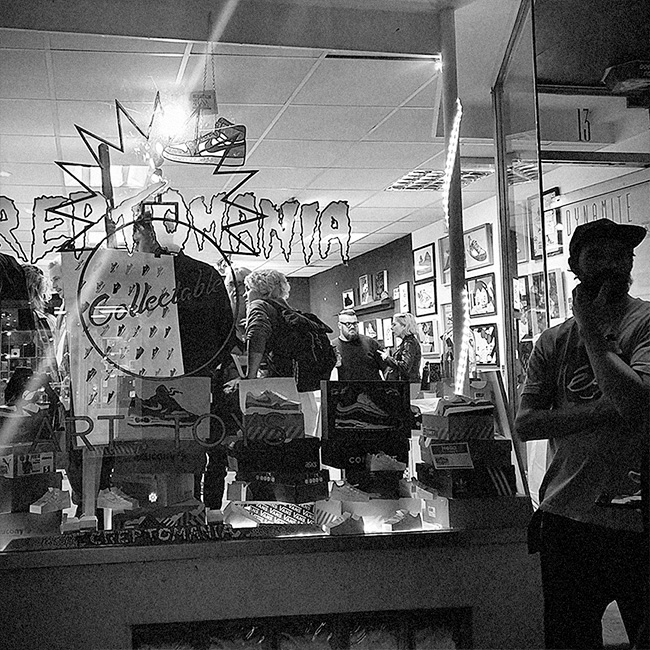 Sneakers Papercut - Exposition
