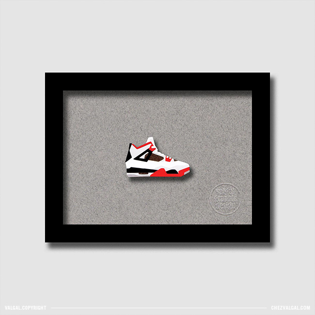 Sneakers Papercut