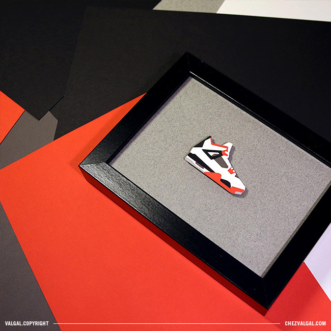 Sneakers Papercut
